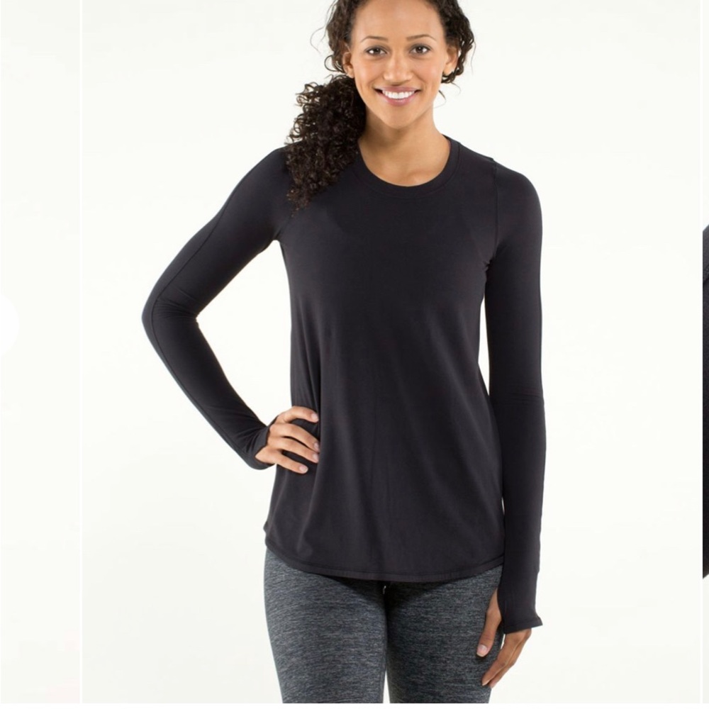 New NWT Lululemon Black Tuck and Flow Long Sleeve Shirt.  Size 6